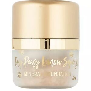 NIB EASY PEASY LEMON SQUEEZY Matte Mineral Foundation color medium